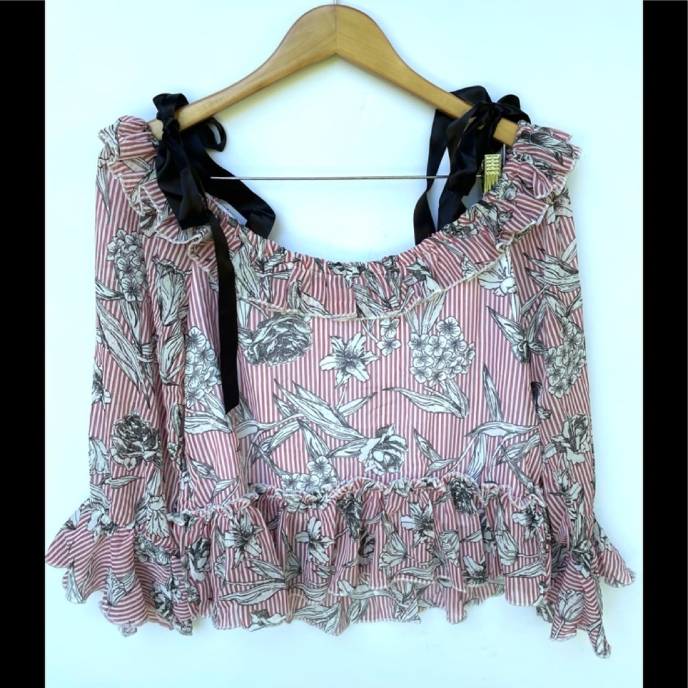 Off the Shoulder Ribbon Tie Ruffle Print Top - Picture 3 of 7